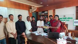 নালিতাবাড়ীতে আলোকবিন্দু স্বেচ্ছাসেবী সংগঠনের পক্ষ থেকে ইউএনওকে বিদায় সংবর্ধনা