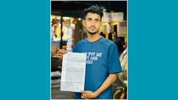 ফিফা সভাপতি-রেফারির বিরুদ্ধে মামলা চেয়ে থানায় তরুণ