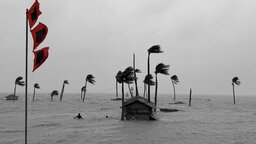 দেশের চার সমুদ্রবন্দরে ৩ নম্বর সতর্ক সংকেত