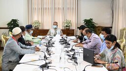 আগামী বছরের হজের প্রস্তুতি এখন থেকেই শুরুর নির্দেশ প্রধান উপদেষ্টার