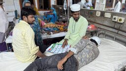 আমতলীতে ছাত্রদল নেতাকে কুপিয়ে জখম, অভিযোগ ছাত্রলীগ নেতা ও সমন্বয়কের বিরুদ্ধে