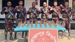 মহেশপুর সাঁড়াশি অভিযানে মাদক ও চোরাচালান পণ্য আটক করেছে বিজিবি