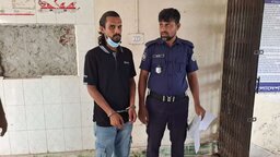 নলছিটিতে মাদক নিয়ে ছাত্রদল নেতাসহ দুইজন আটক