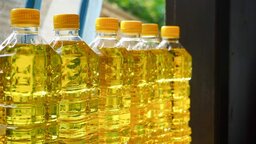 লিটারে ৪ টাকা বাড়ল সয়াবিন তেলের দাম