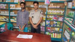 যৌথ বাহিনীর অভিযানে ইয়াবা ও হিরোইনসহ গ্রাম পুলিশ আটক