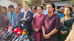 প্রথম আলো-ডেইলি স্টারে হামলা : দুই মাসের মধ্যে চার্জশিট দাখিলের নির্দেশ স্বরাষ্ট্রমন্ত্রীর