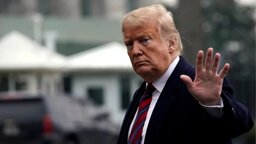 বিপাকে যুক্তরাষ্ট্র, পথ খুঁজছেন ট্রাম্প