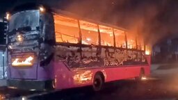 গাজীপুরে গত রাতে তিনটি বাসে আগুন দিলো দুর্বৃত্তরা