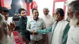 ফরিদপুরে ‌প্রফেসর আব্দুত তওয়াবের ‌নির্বাচনী প্রচারণা ‌ও লিফলেট বিতরণ