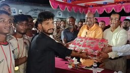কাঁঠালিয়ায় আরাফাত রহমান কোকো স্মৃতি ফুটবল টুর্নামেন্টের ফাইনাল অনুষ্ঠিত