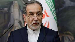 যুক্তরাষ্ট্রের সঙ্গে সংলাপ নয়, বার্তা আদান-প্রদান চলছে : আরাগচি