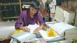 অর্থের অভাবে থমকে যেতে পারে গোল্ডেন-৫ পাওয়া শয়নের স্বপ্ন