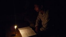 ঝালকাঠিতে বেড়েছে লোডশেডিং, ভোগান্তিতে পরীক্ষার্থী-ব্যবসায়ী ও সাধারণ মানুষ