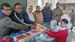 কোটালীপাড়ায় বই উৎসব না হলেও নতুন বই পেয়ে উচ্ছ্বসিত শিক্ষার্থীরা