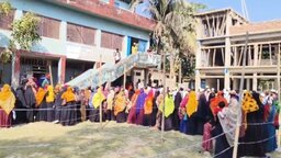 কলাপাড়ায় উৎসবমুখর পরিবেশে চলছে ভোটগ্রহণ