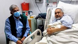 অসুস্থ জামায়াত নেতা ডা. তাহেরকে দেখতে হাসপাতালে মির্জা ফখরুল