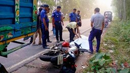 গোপালগঞ্জে দাঁড়িয়ে থাকার ট্রাকের পেছনে মোটরসাইকেলের ধাক্কায় ব্যাংক কর্মকর্তা নিহত