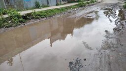 ৫ কোটি ৪০ লাখ টাকার ড্রেনেও মিলল না সুফল, জলাবদ্ধতায় ভোগান্তিতে বকশীগঞ্জ পৌরবাসী