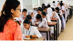 গোপালগঞ্জে কিশোরীদের সাইবার নিরাপত্তা নিয়ে সচেতনতামূলক সেশন