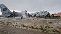 বলিভিয়ায় টাকা ভর্তি কার্গো বিমান বিধ্বস্ত হয়ে ১৫ জন নিহত