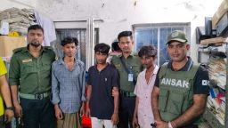 রাজাপুরে ১০ পিস ইয়াবাসহ তিন যুবক আটক, ৬ মাসের কারাদণ্ড