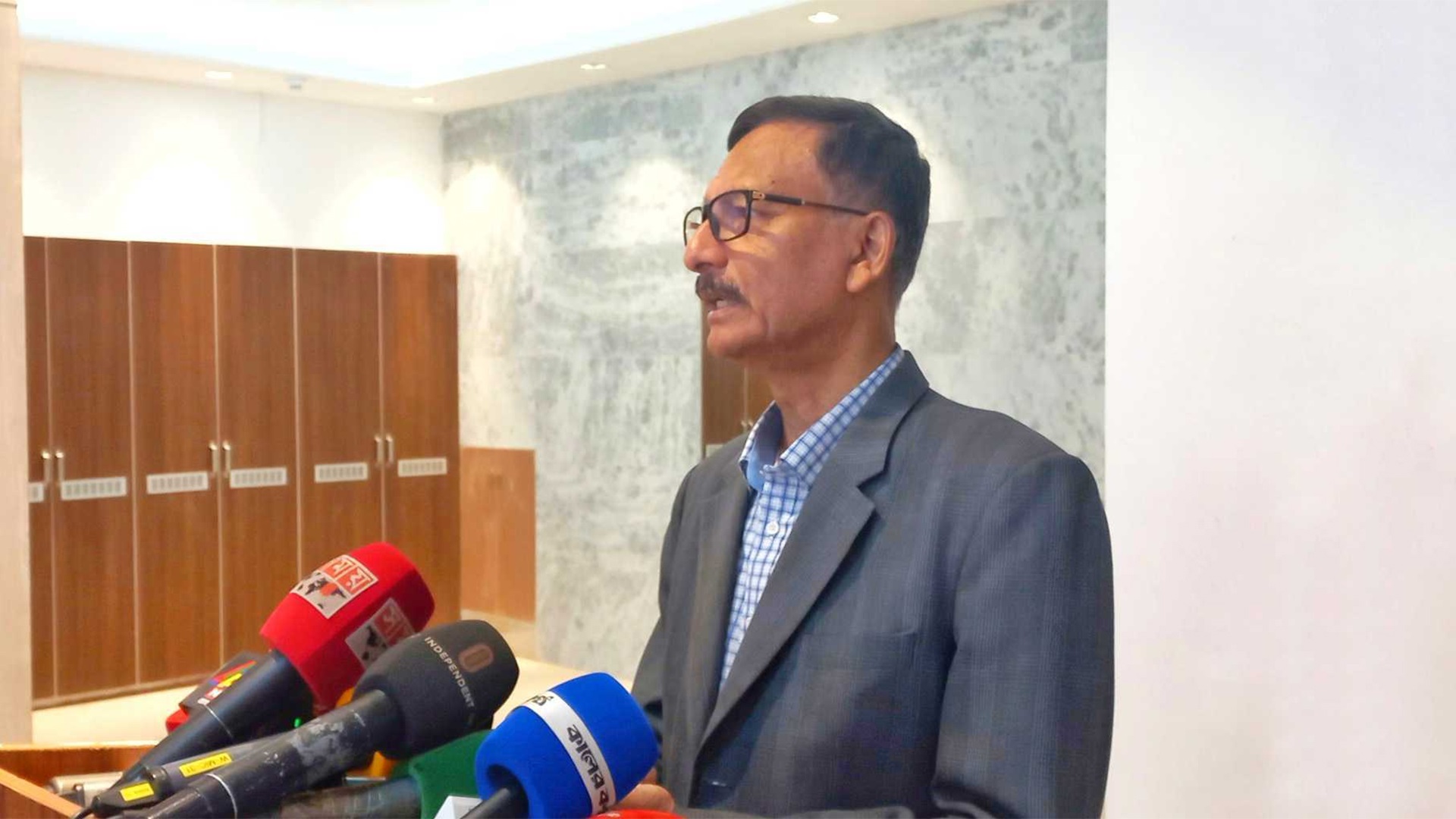 শেখ হাসিনাকে ফেরত দিতে এখনো ইতিবাচক সাড়া দেয়নি ভারত