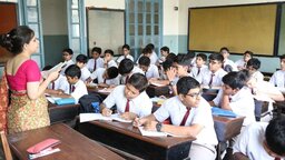 ছুটি শেষে আজ খুললো স্কুল-মাদরাসা, কলেজের ছুটি আরও ৫দিন