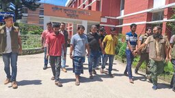 নড়াইলে অনলাইন জুয়া ও প্রতারণা চক্রের মূল হোতাসহ ৯ জন গ্রেফতার