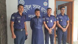 নড়াইলে মাদ্রাসা শিক্ষার্থীদের বলাৎকারের অভিযোগে শিক্ষক গ্রেপ্তার